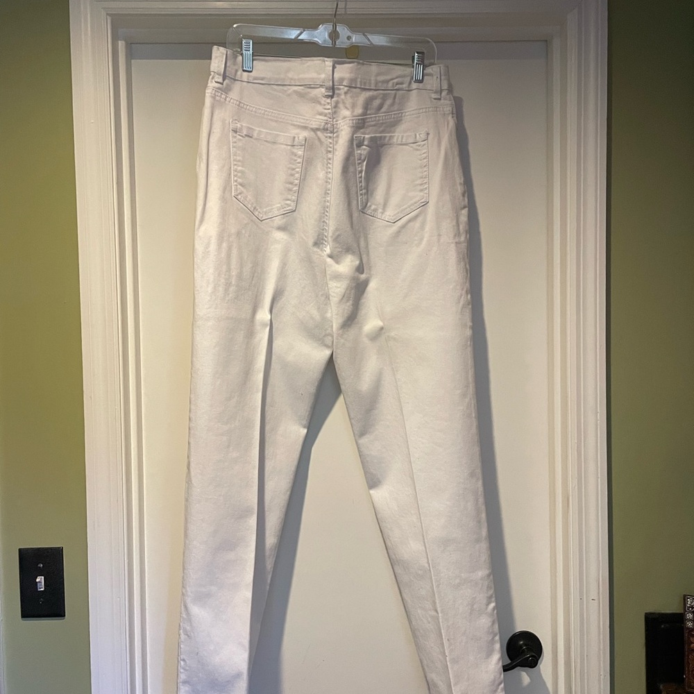 NWT White Gloria Vanderbilt Amanda Jeans Size 16 Average